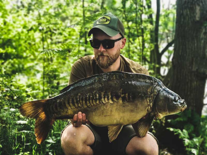 Customer-Carp